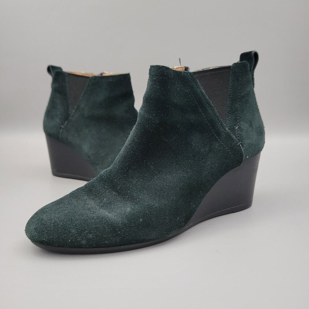 Vionic Paloma Wedge Suede Weather Resistant Comfort Bootie Women Sz 8 Black